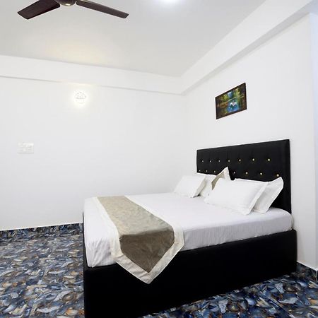Hotel Flying Goa Calangute Exterior photo